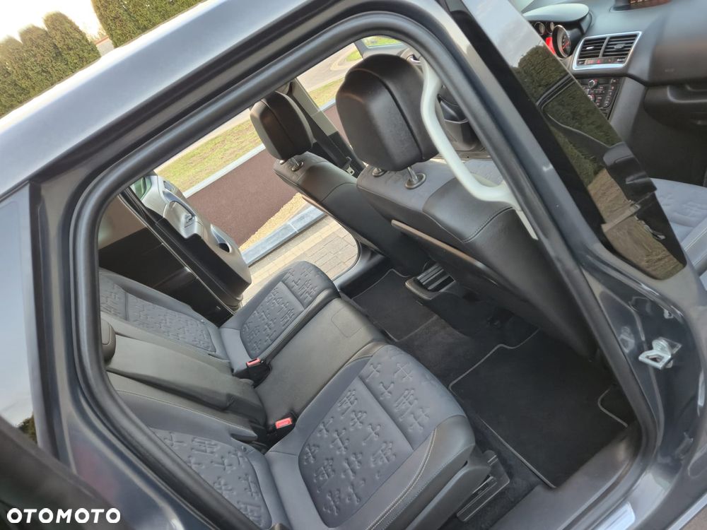 Opel Meriva 1.4 Innovation - 25