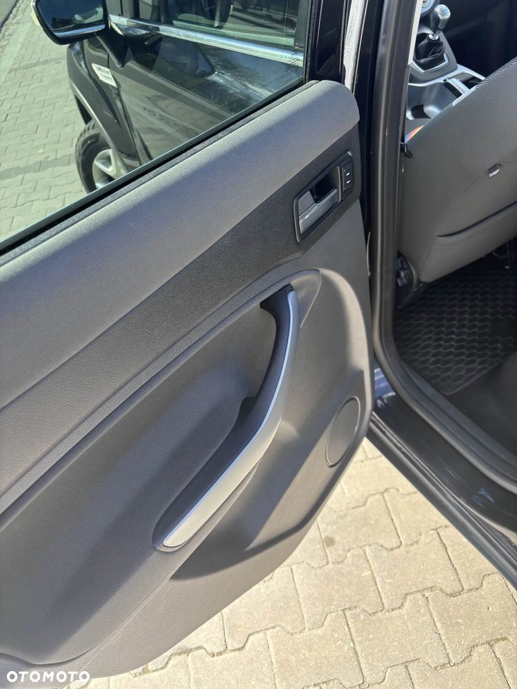 Ford Kuga 2.0 TDCi Titanium FWD - 11