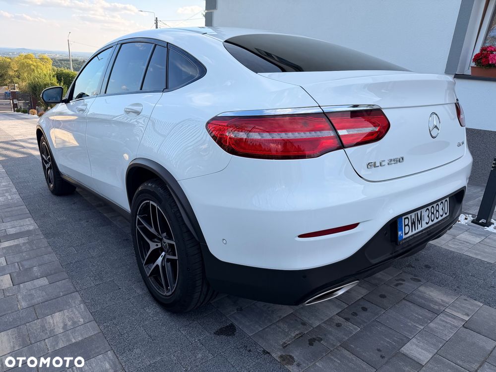 Mercedes-Benz GLC - 10