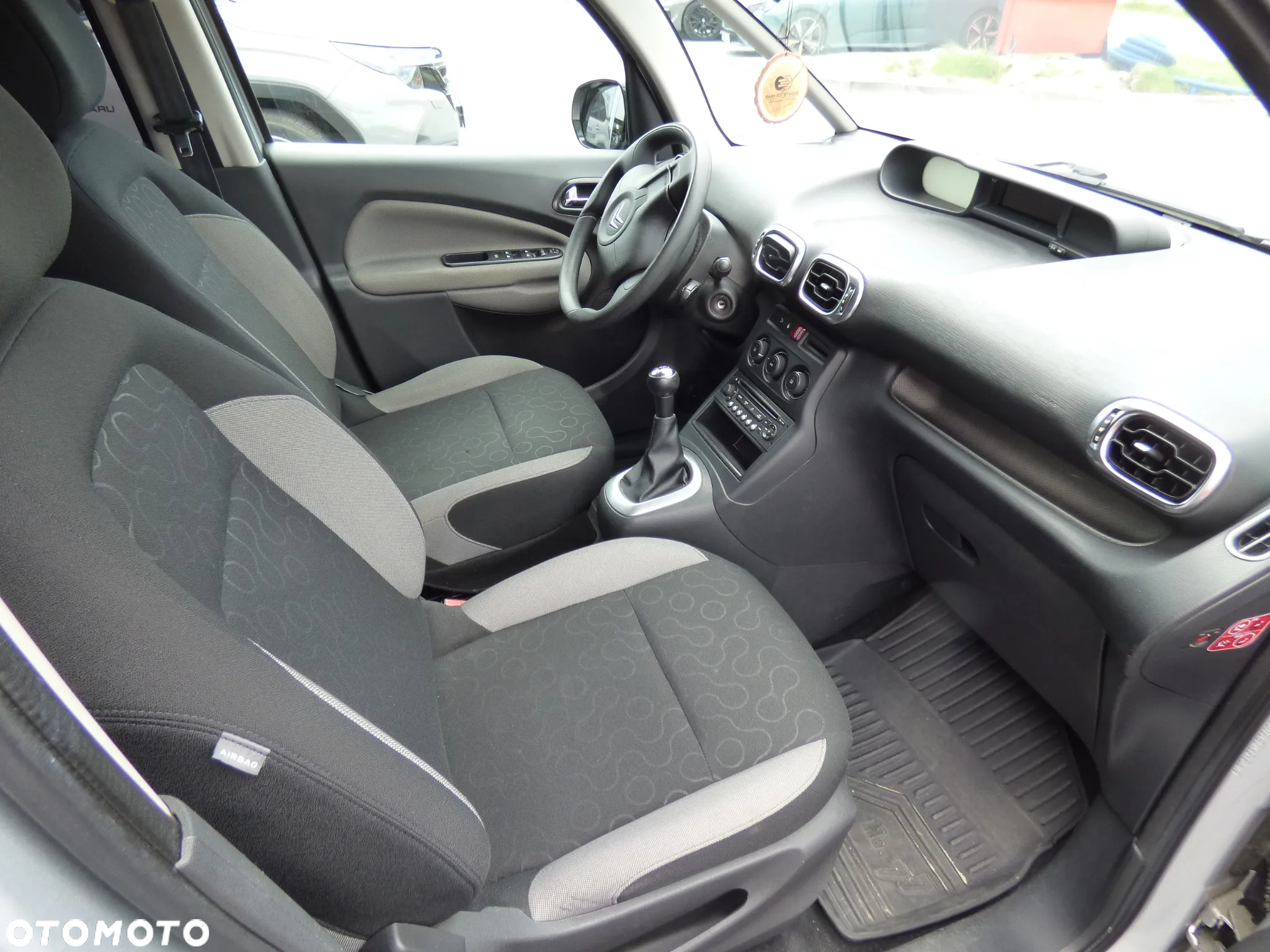 Citroën C3 Picasso 1.6i Seduction - 10