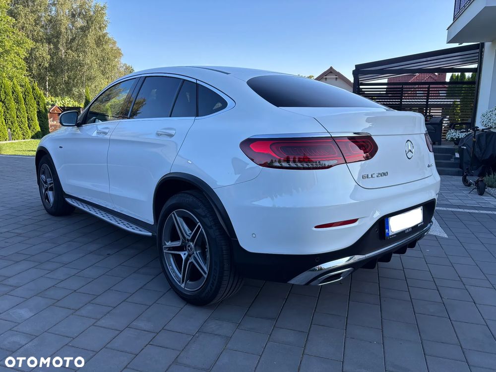 Mercedes-Benz GLC 200 4Matic 9G-TRONIC AMG Line Plus - 1