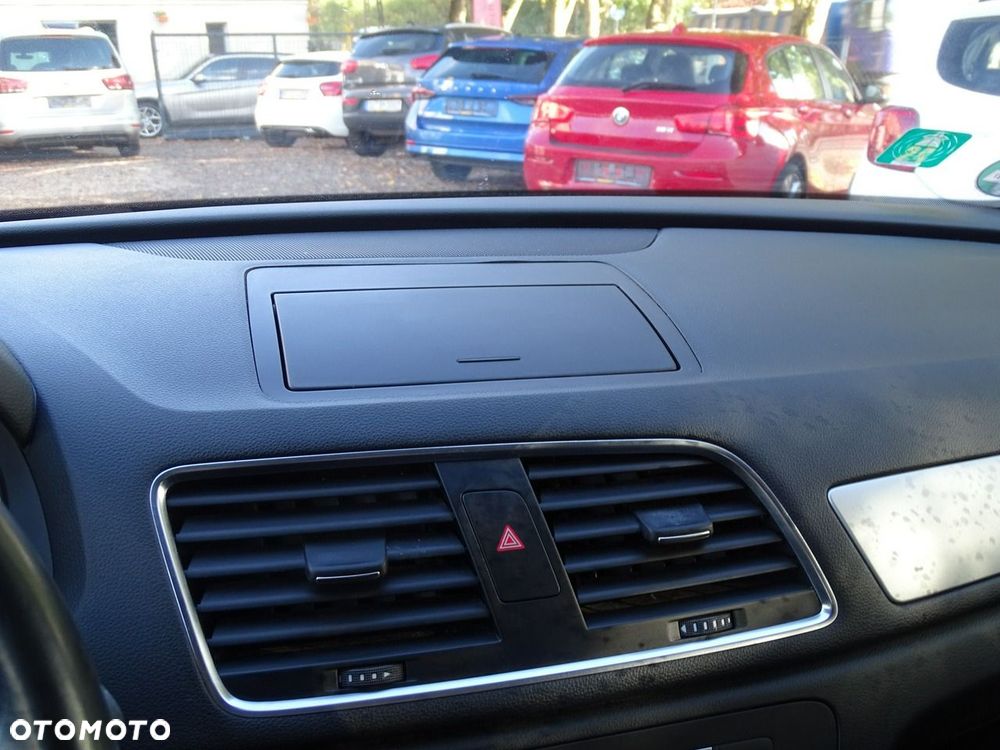 Audi Q3 - 19