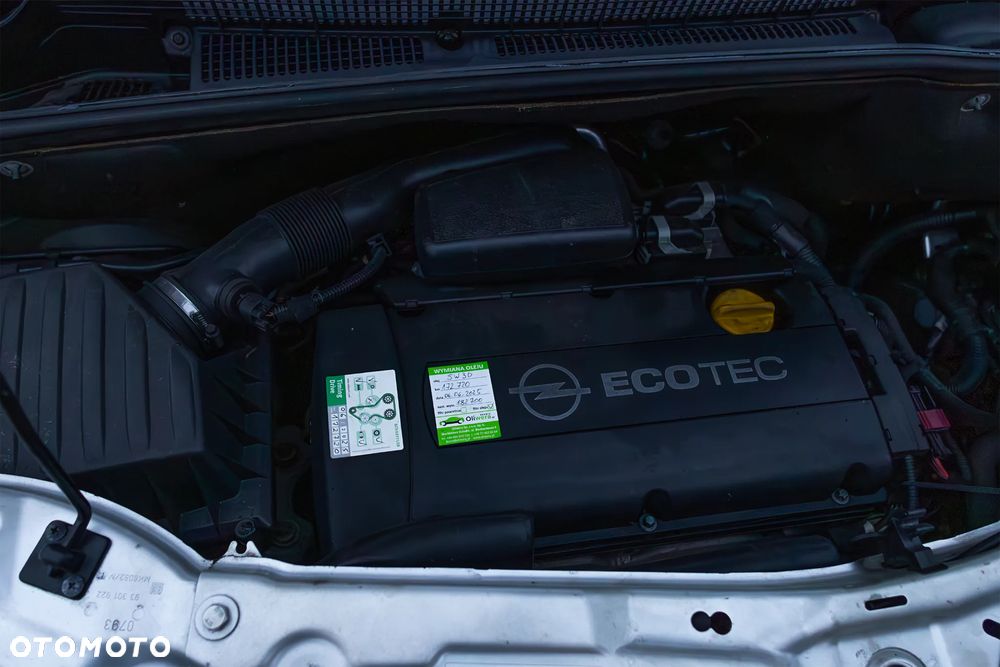 Opel Meriva 1.6 16V - 18