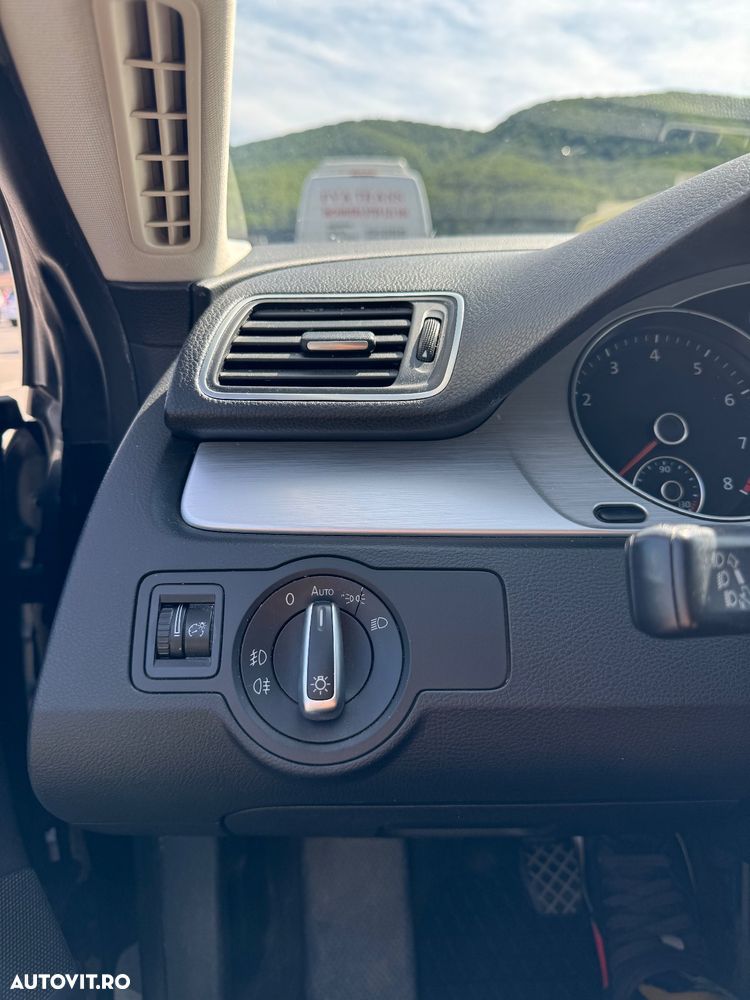 Volkswagen Passat CC - 9