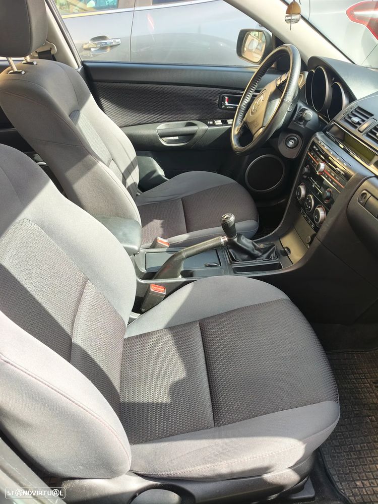 Mazda 3 Hatchback MZ-CD 1.6 Exclusive - 9