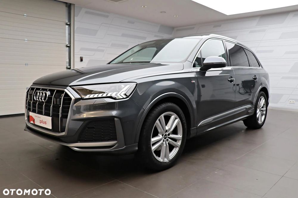 Audi Q7 - 1