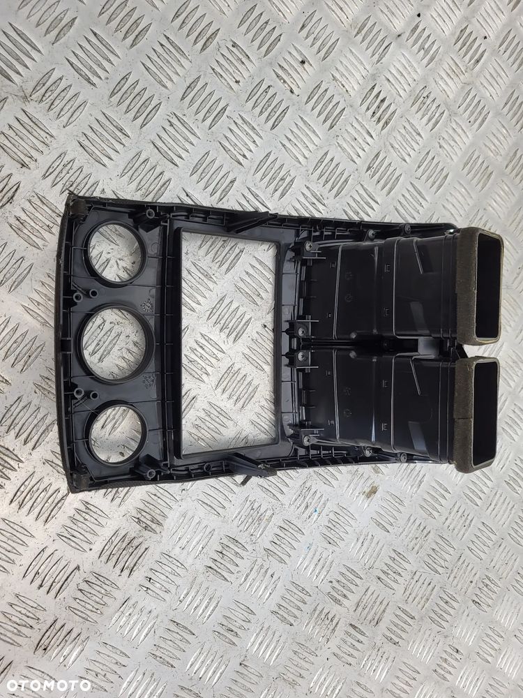 Kia Sportage II Ramka Radia Kratka Nawiewu - 5