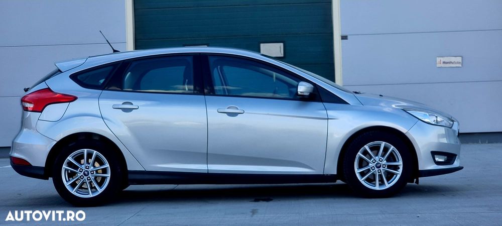 Ford Focus 1.6 TDCi DPF Trend - 7
