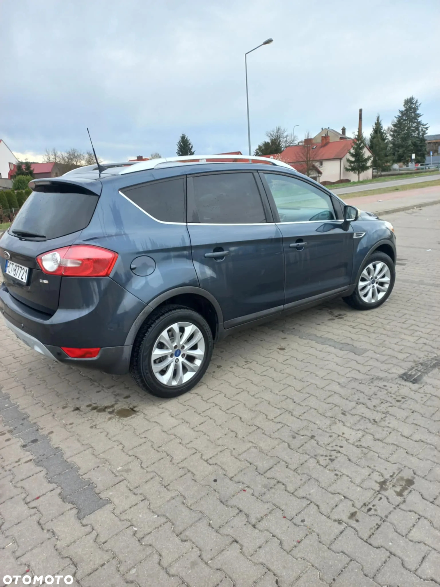 Ford Kuga 2.0 TDCi Trend - 4