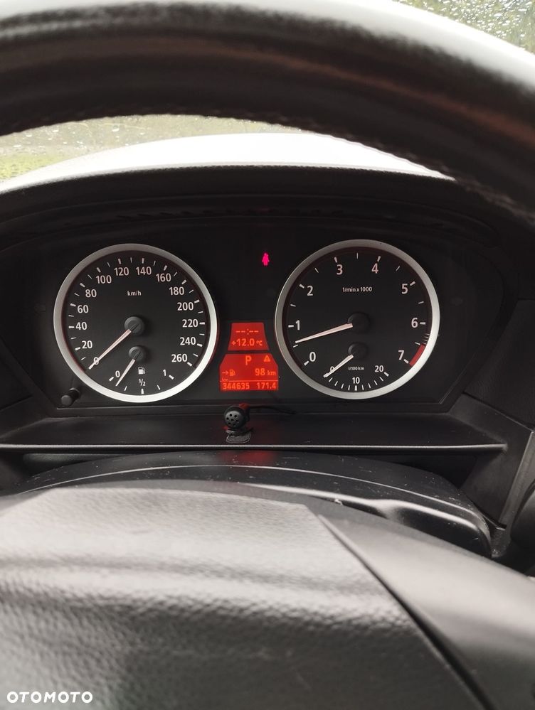 BMW Seria 5 - 11
