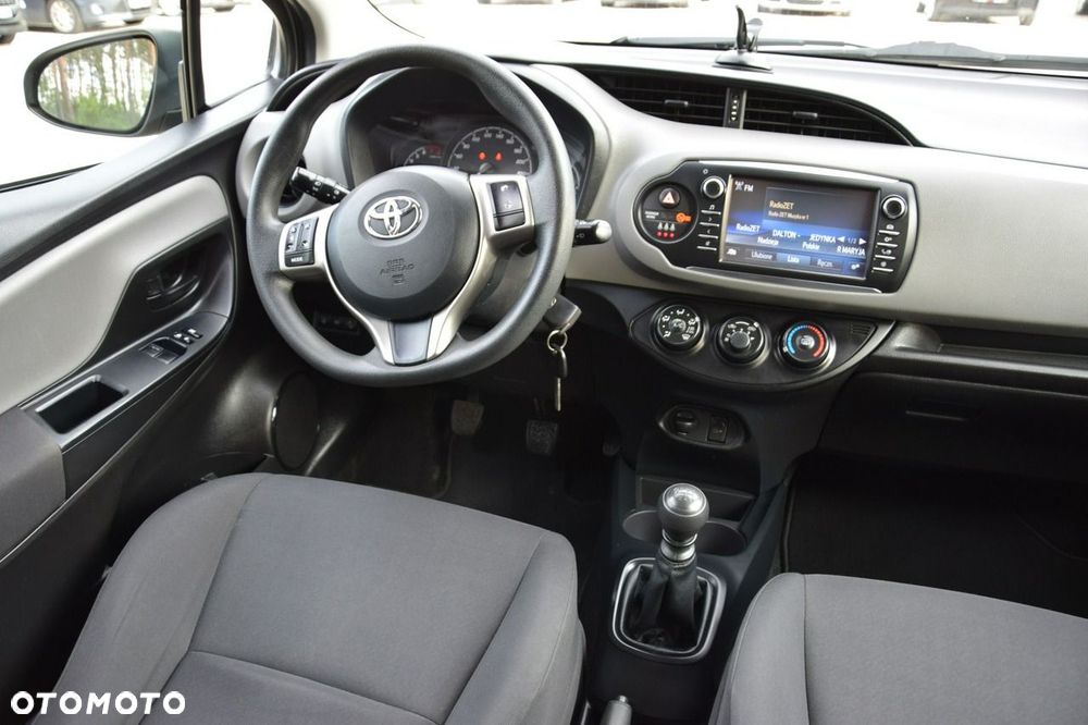 Toyota Yaris 1.5 Active - 34