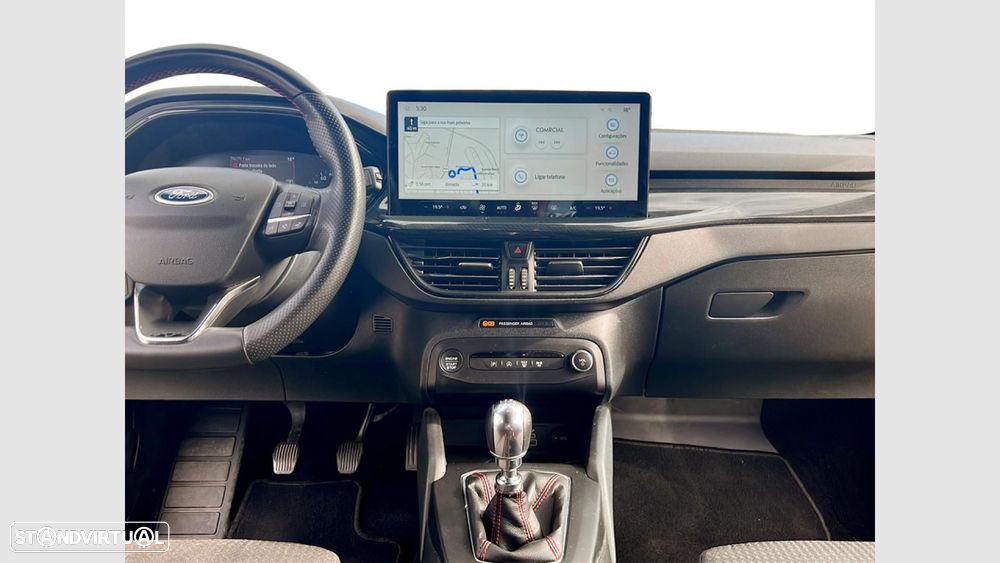 Ford Focus 1.0 EcoBoost MHEV ST-Line - 19