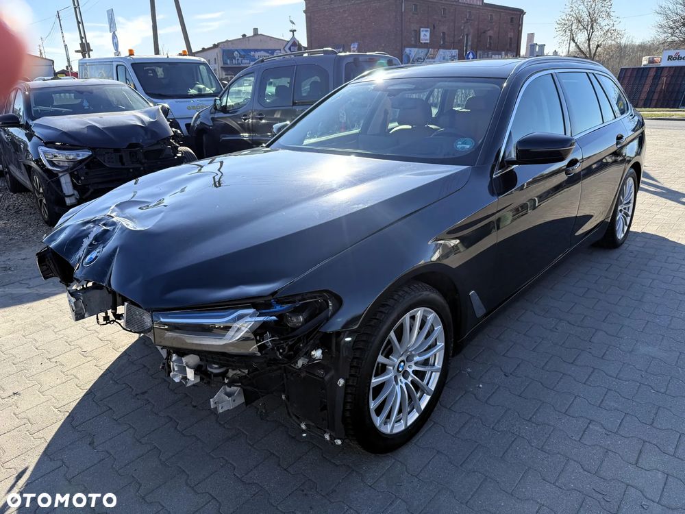 BMW Seria 5 530d xDrive Luxury Line - 6