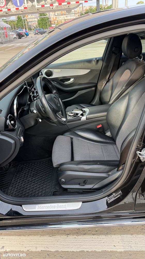 Mercedes-Benz C - 22