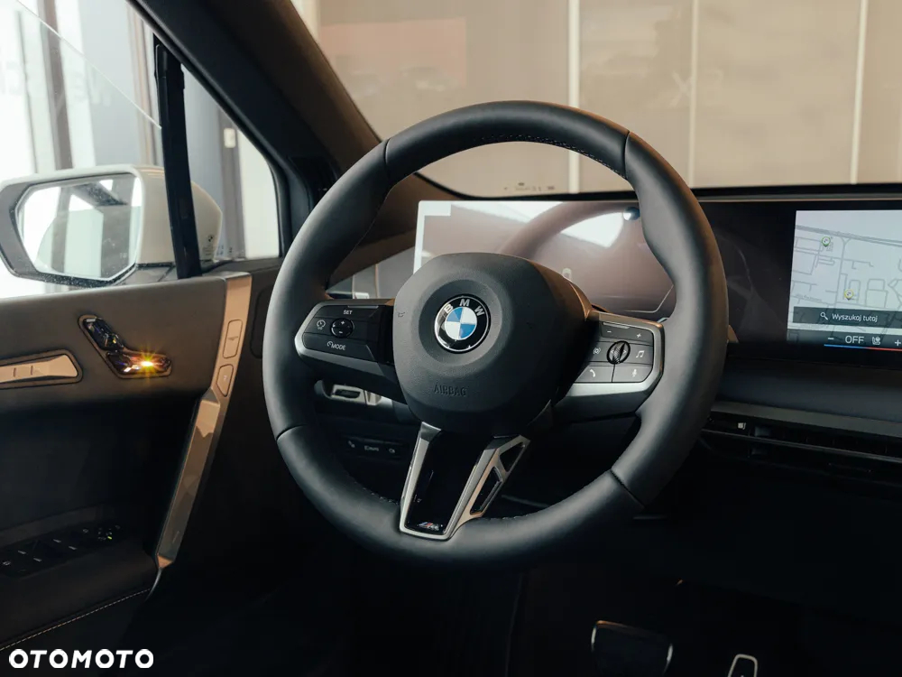 BMW iX xDrive45 100.6kWh - 8