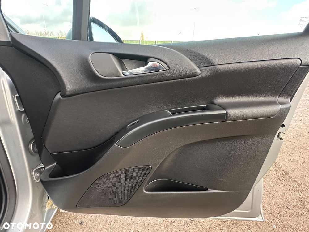 Opel Meriva 1.4 Innovation - 33