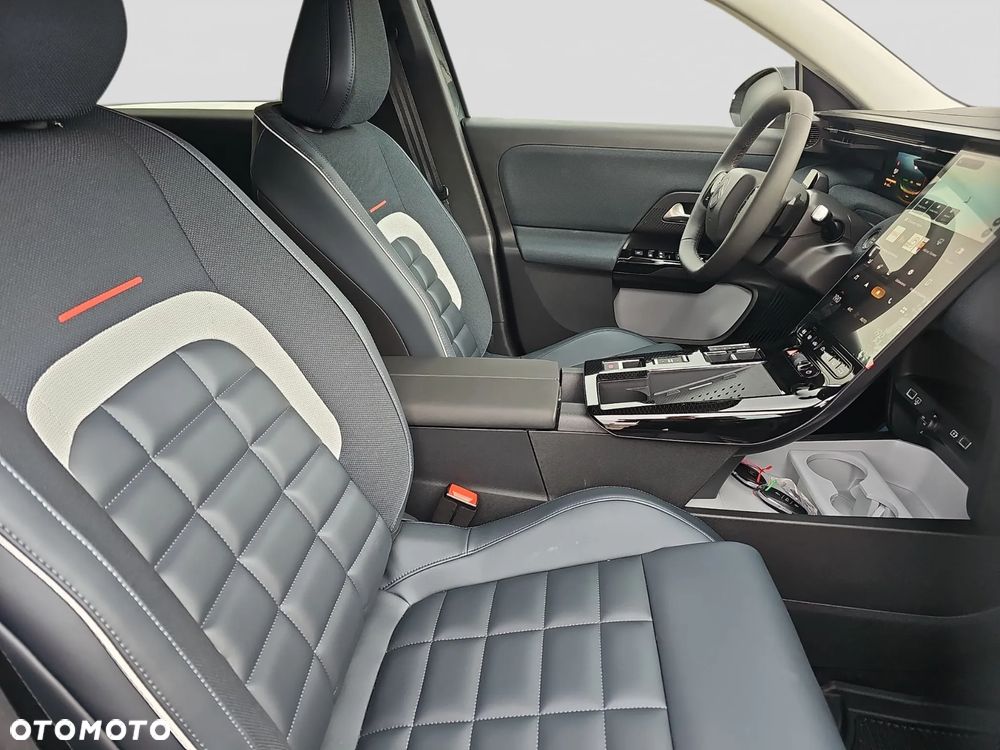 Citroën C5 Aircross 1.2 mHEV Max eDCT6 - 17