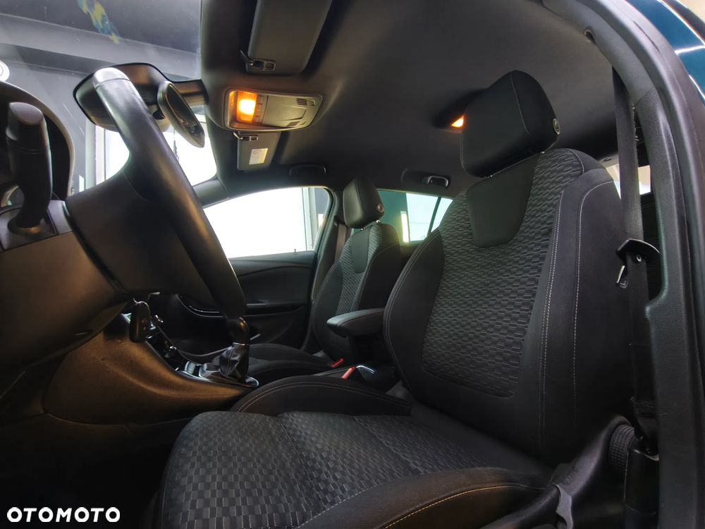 Opel Astra 1.6 D (CDTI) Start/Stop Dynamic - 12