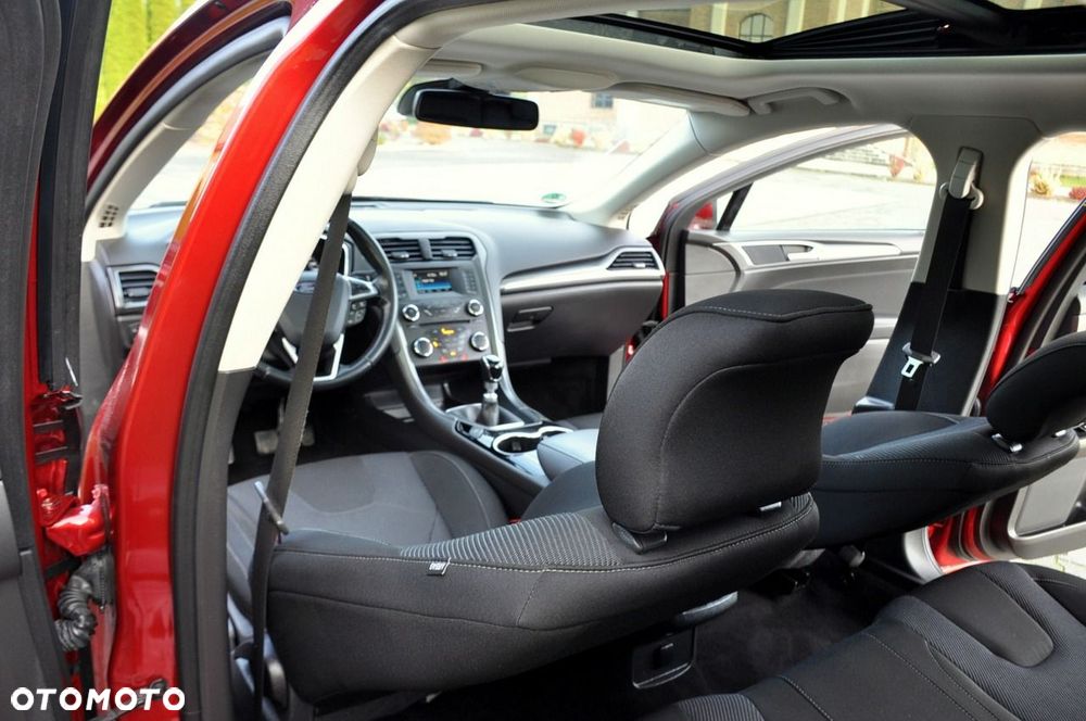 Ford Mondeo - 27