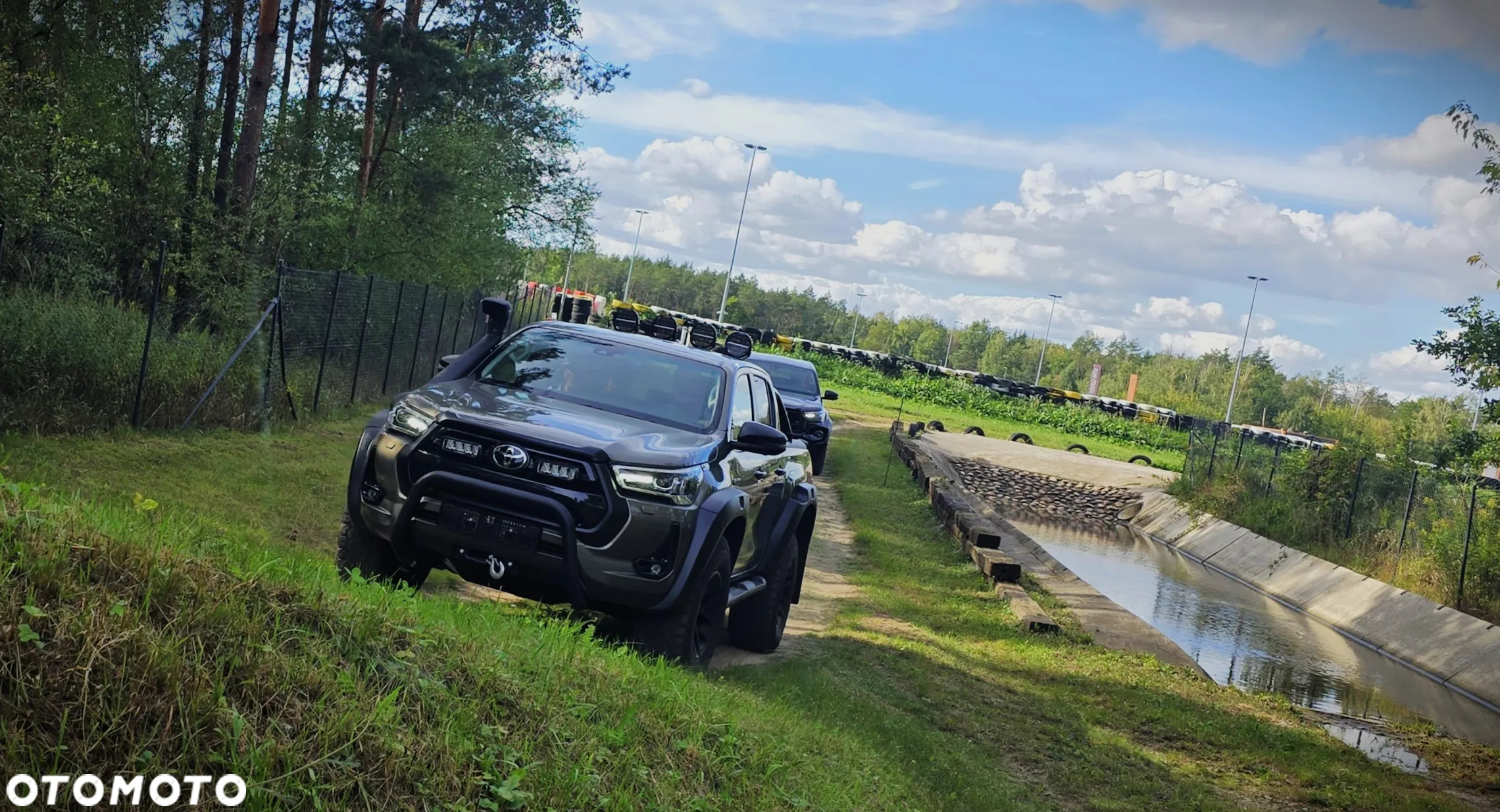 Toyota Hilux 2.8 D-4D Double Cab SR5 4x4 - 7