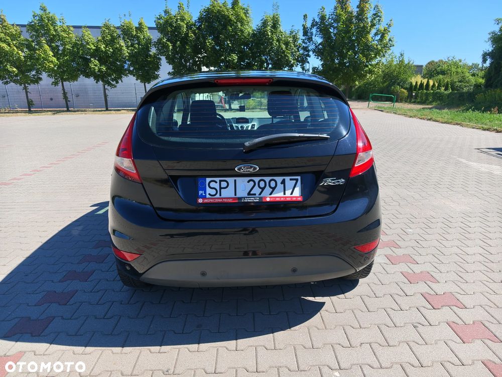 Ford Fiesta 1.25 Champions Edition - 17