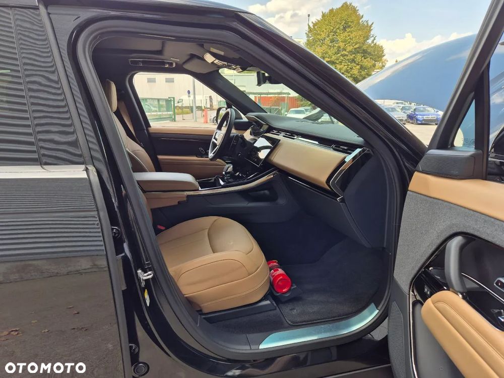 Land Rover Range Rover Sport D300 SE - 17