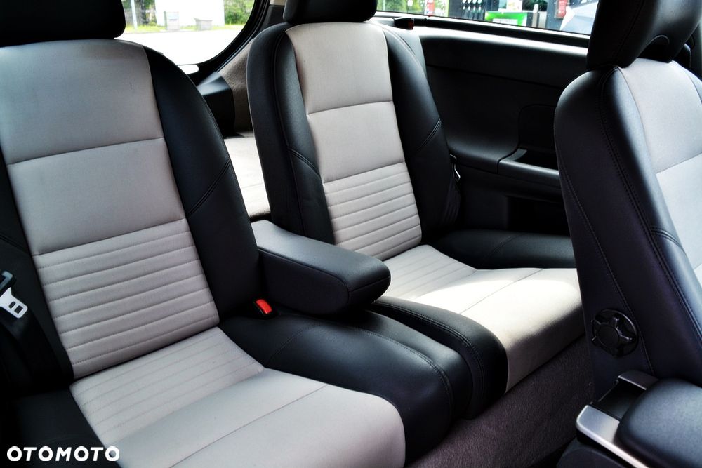 Volvo C30 DRIVe Kinetic - 24