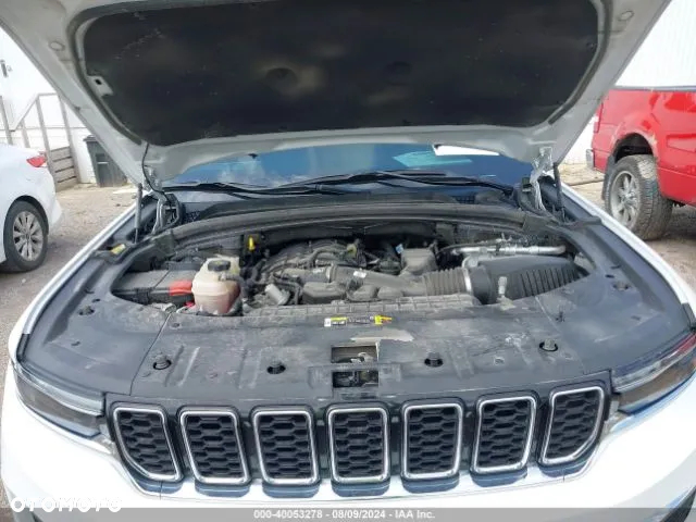 Jeep Grand Cherokee - 13