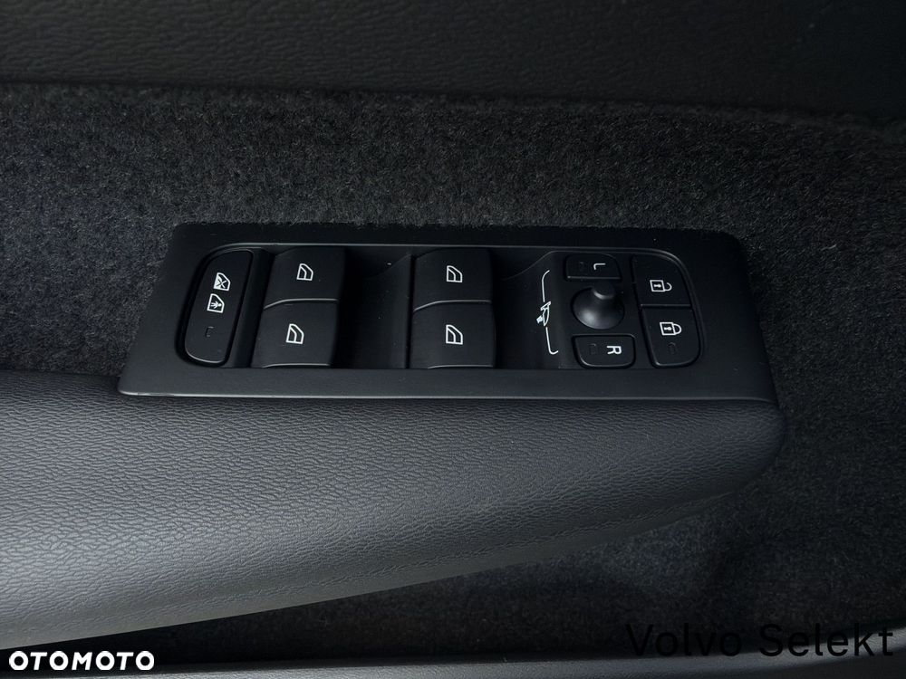 Volvo XC 40 - 26