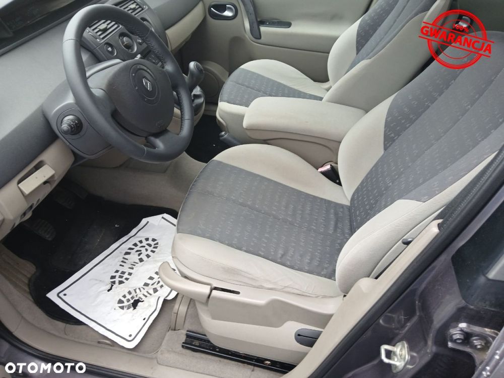 Renault Scenic 1.6 16V Emotion Plus - 14