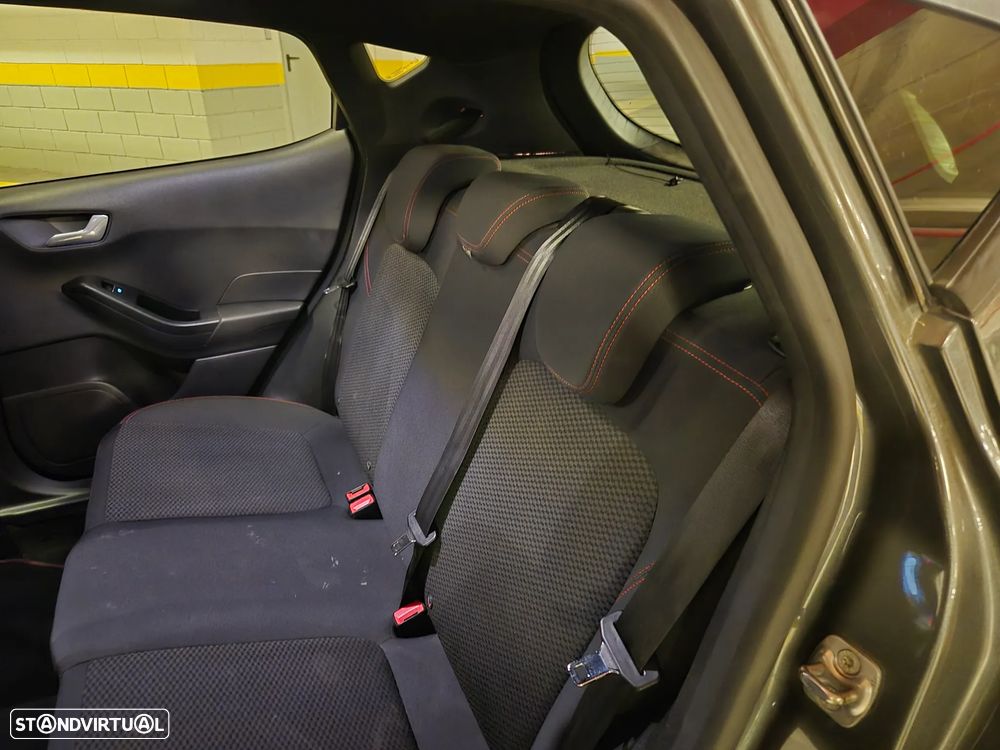 Ford Fiesta 1.0 EcoBoost ST-Line - 29