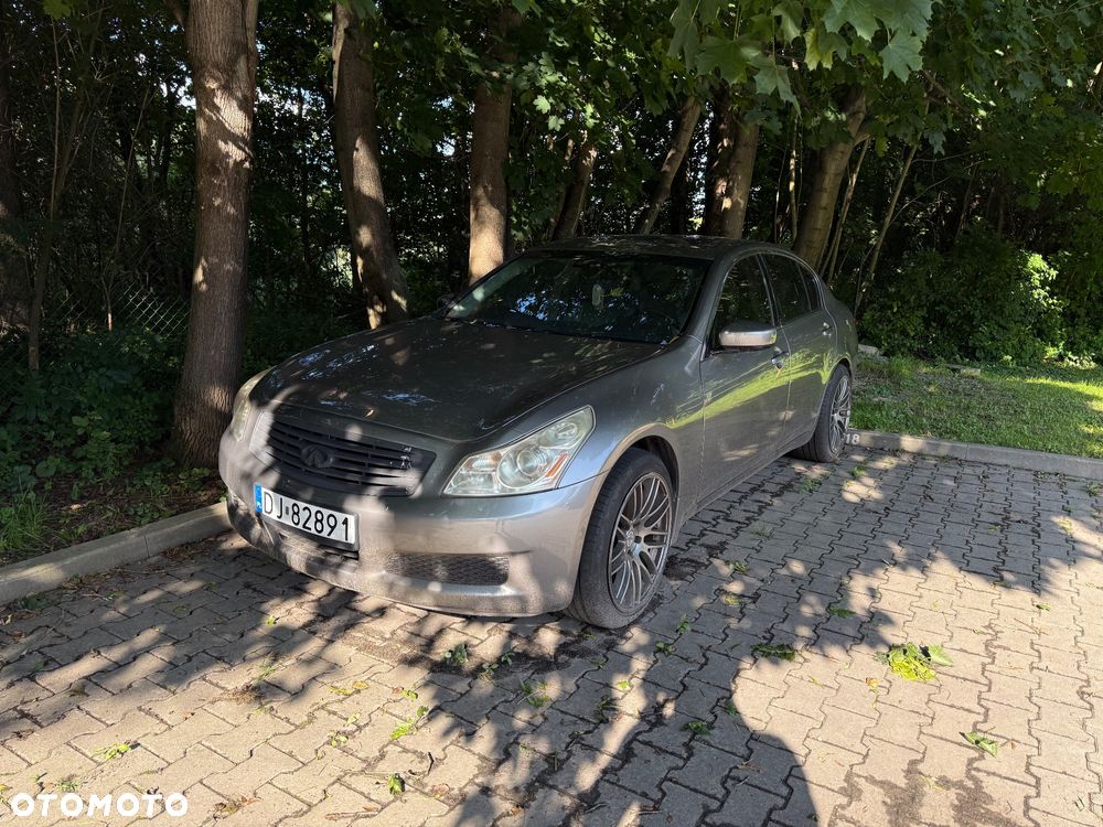 Infiniti G G37 AWD - 2