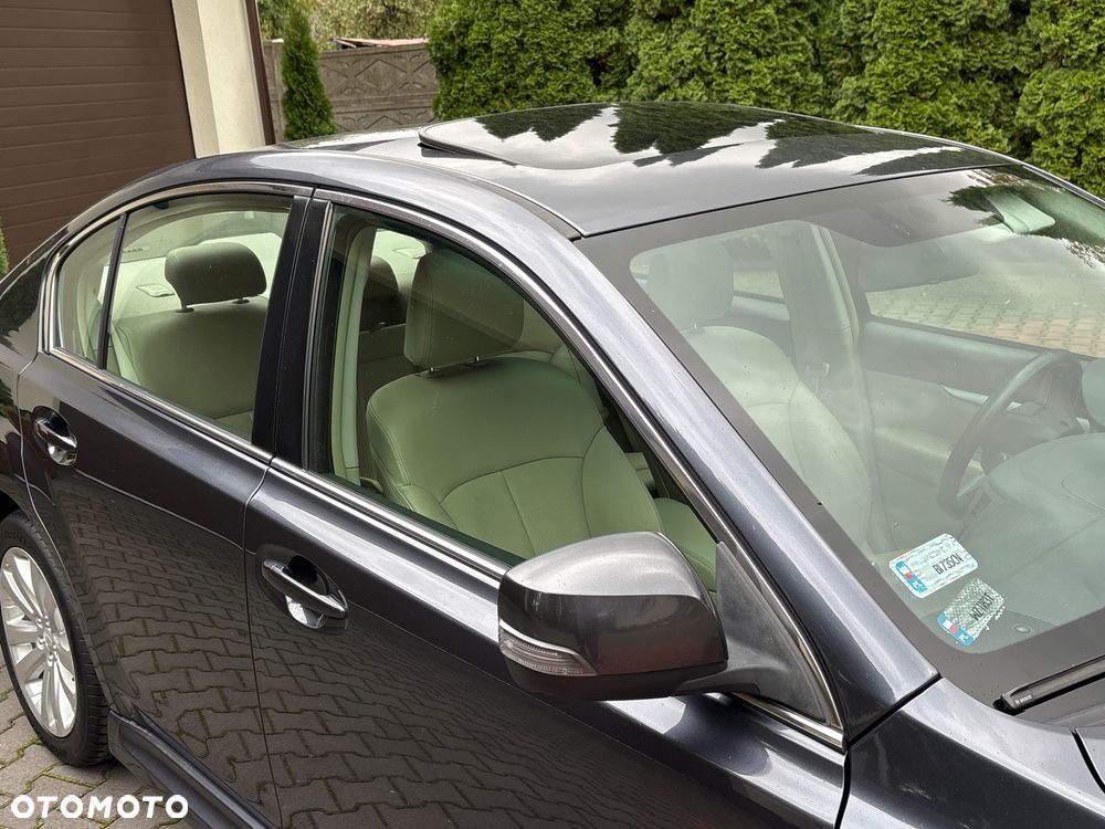 Subaru Legacy 2.0 D Sport - 38