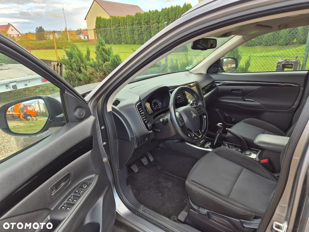 Mitsubishi Outlander 2.0 2WD - 14