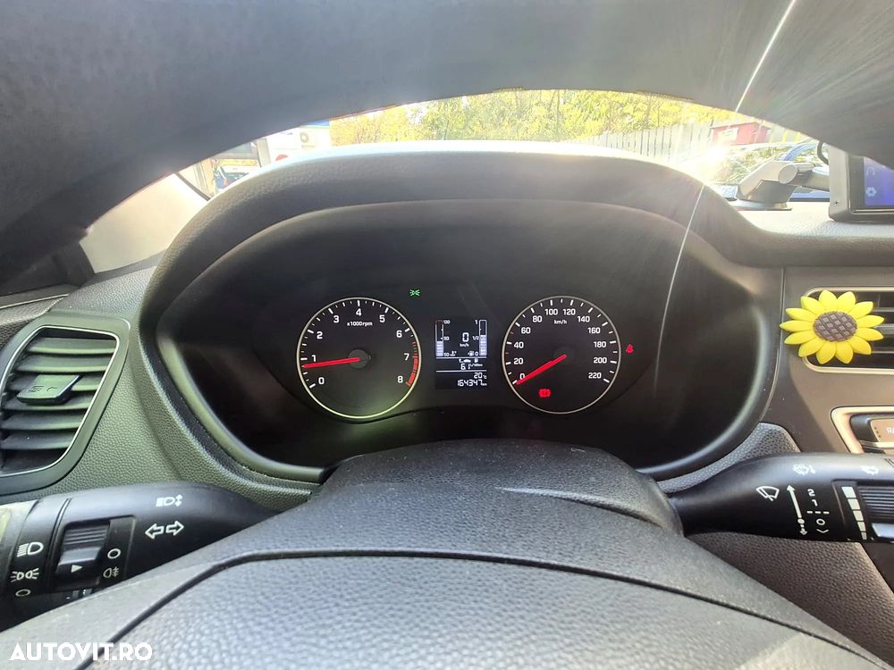 HYUNDAI i20 2018 — imagine 14