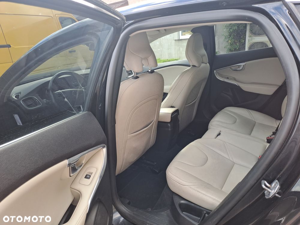 Volvo V40 - 6