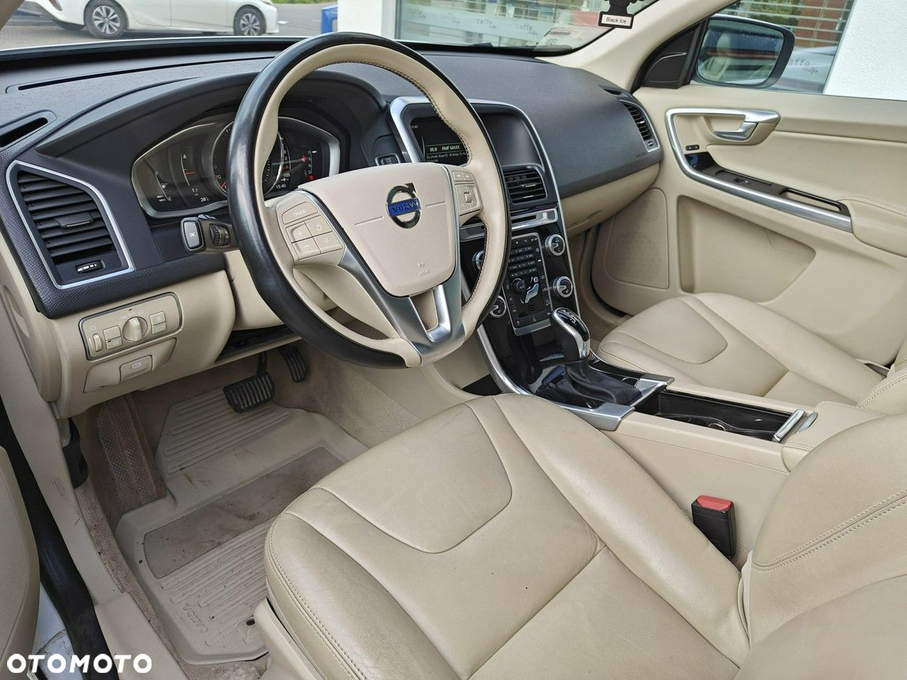 Volvo XC 60 - 10