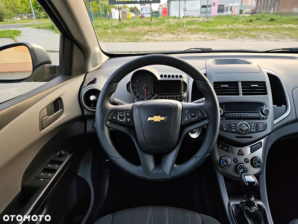 Chevrolet Aveo 1.4 16V LT EU5 - 19