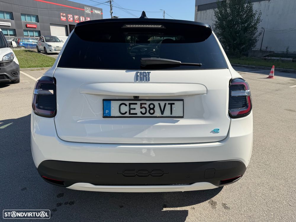 Fiat 600e 54 kWh La Prima - 7