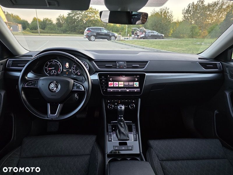 Skoda Superb 1.6 TDI Ambition DSG - 15