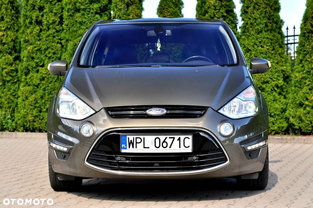 Ford S-Max - 31
