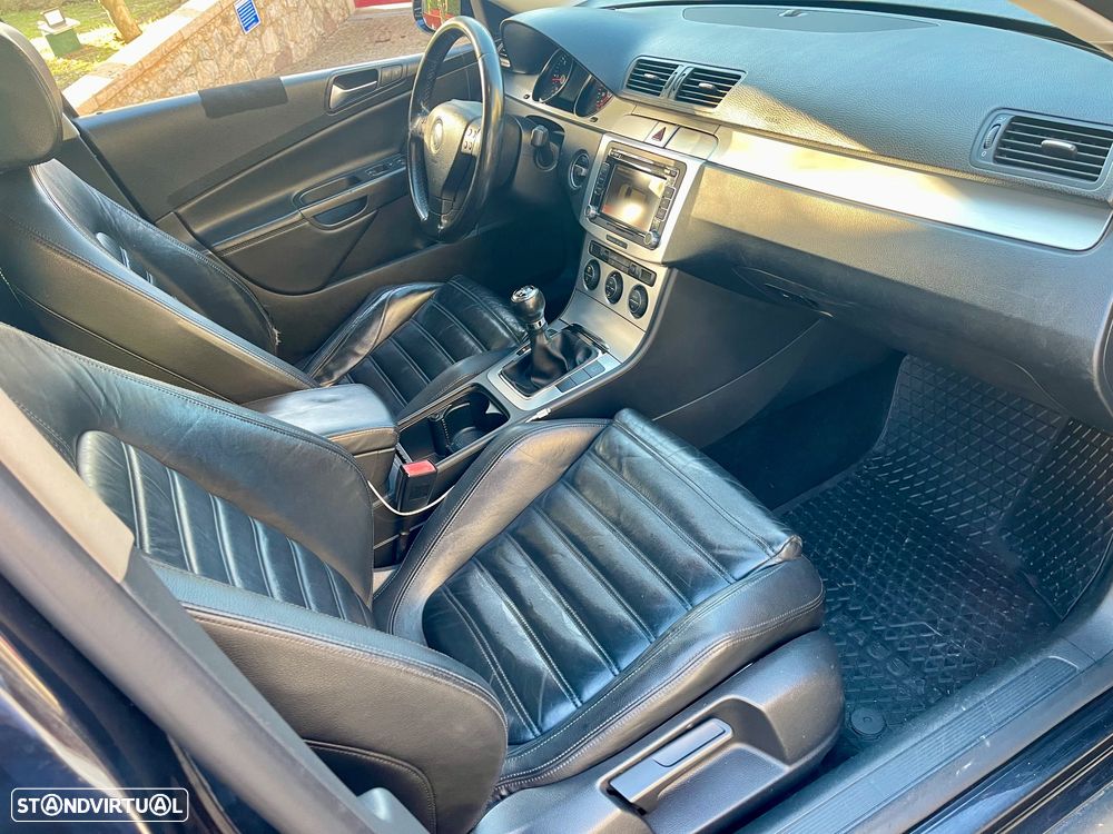 VW Passat Variant 2.0 TDi Highline - 6