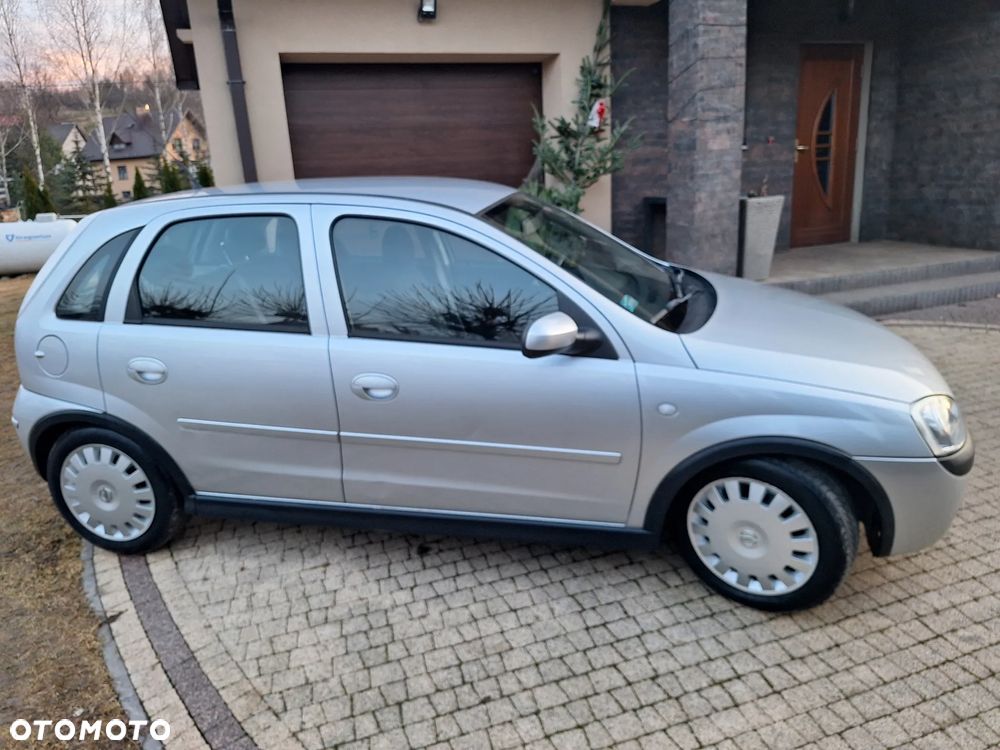 Opel Corsa - 8