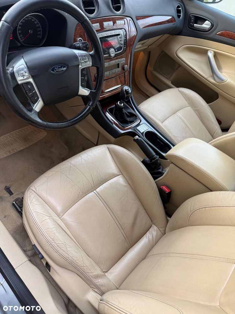 Ford Mondeo 2.0 TDCi Ghia - 7