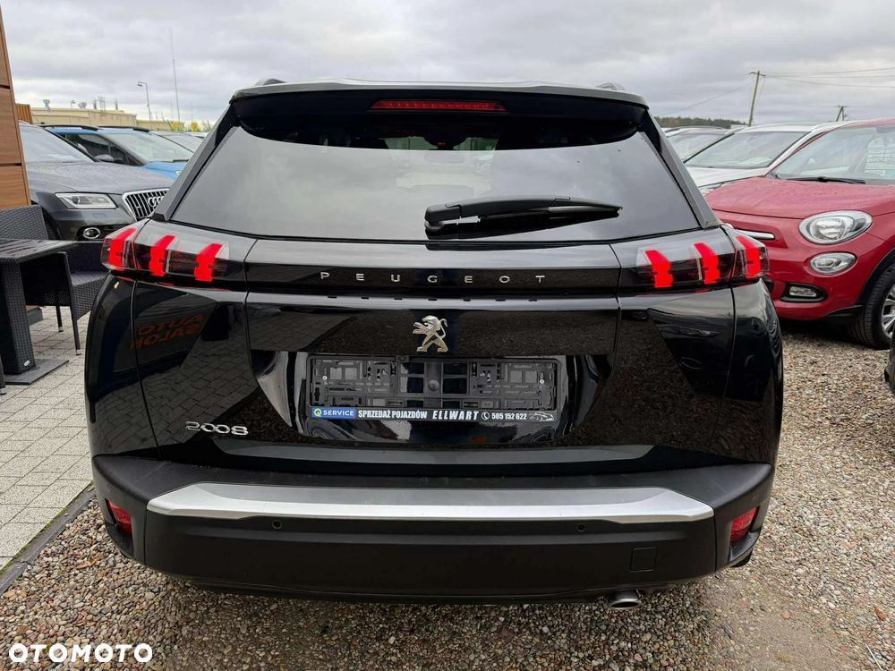 Peugeot 2008 BlueHDi 130 EAT8 Allure - 7