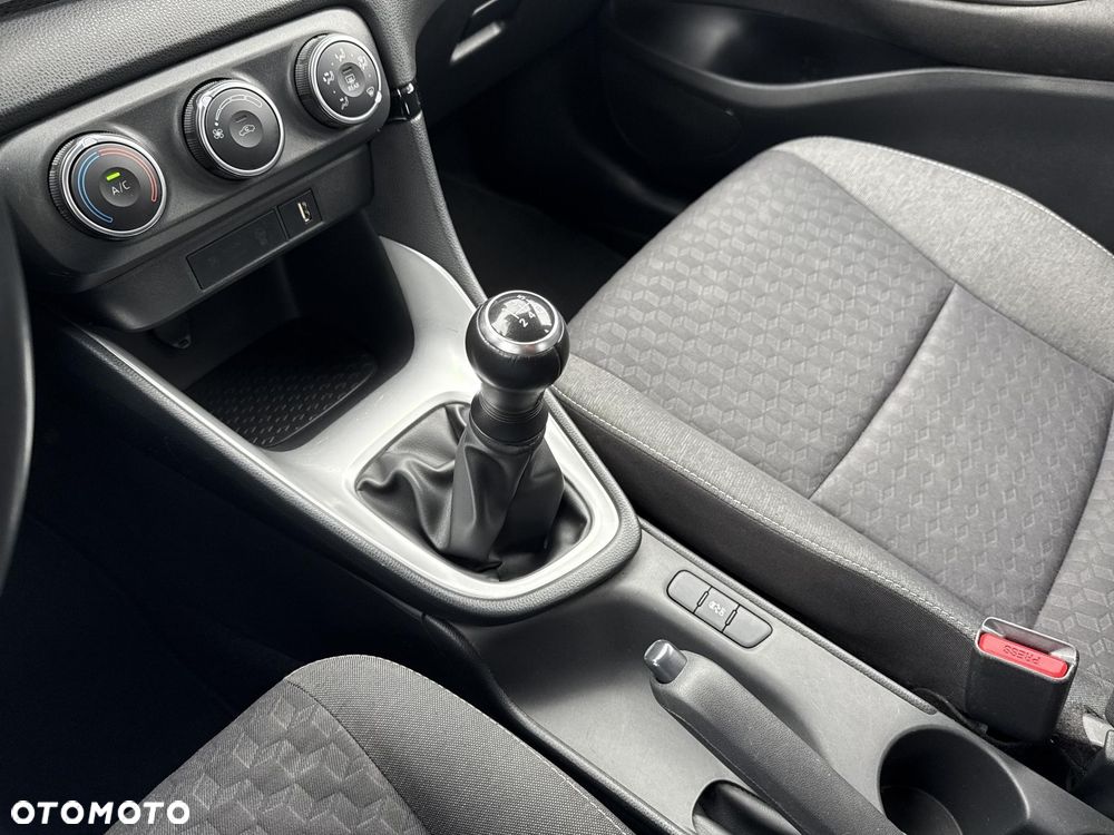 Toyota Yaris 1.0 Comfort - 25