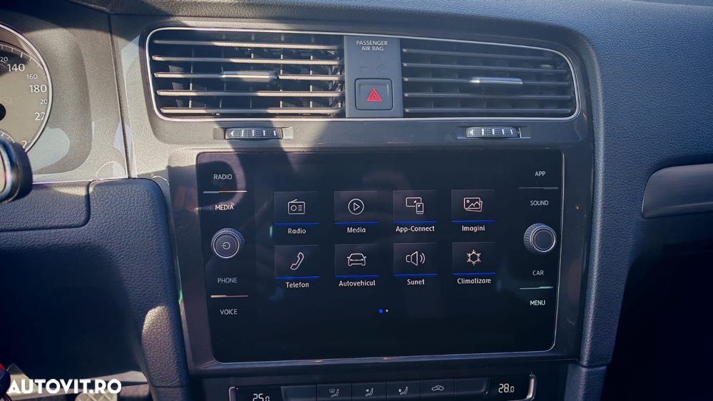 Volkswagen Golf 1.5 TSI Comfortline - 15