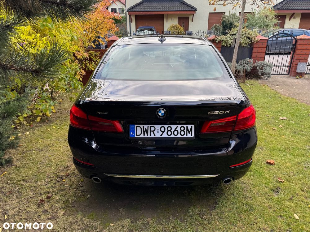 BMW Seria 5 520d Luxury Line - 6