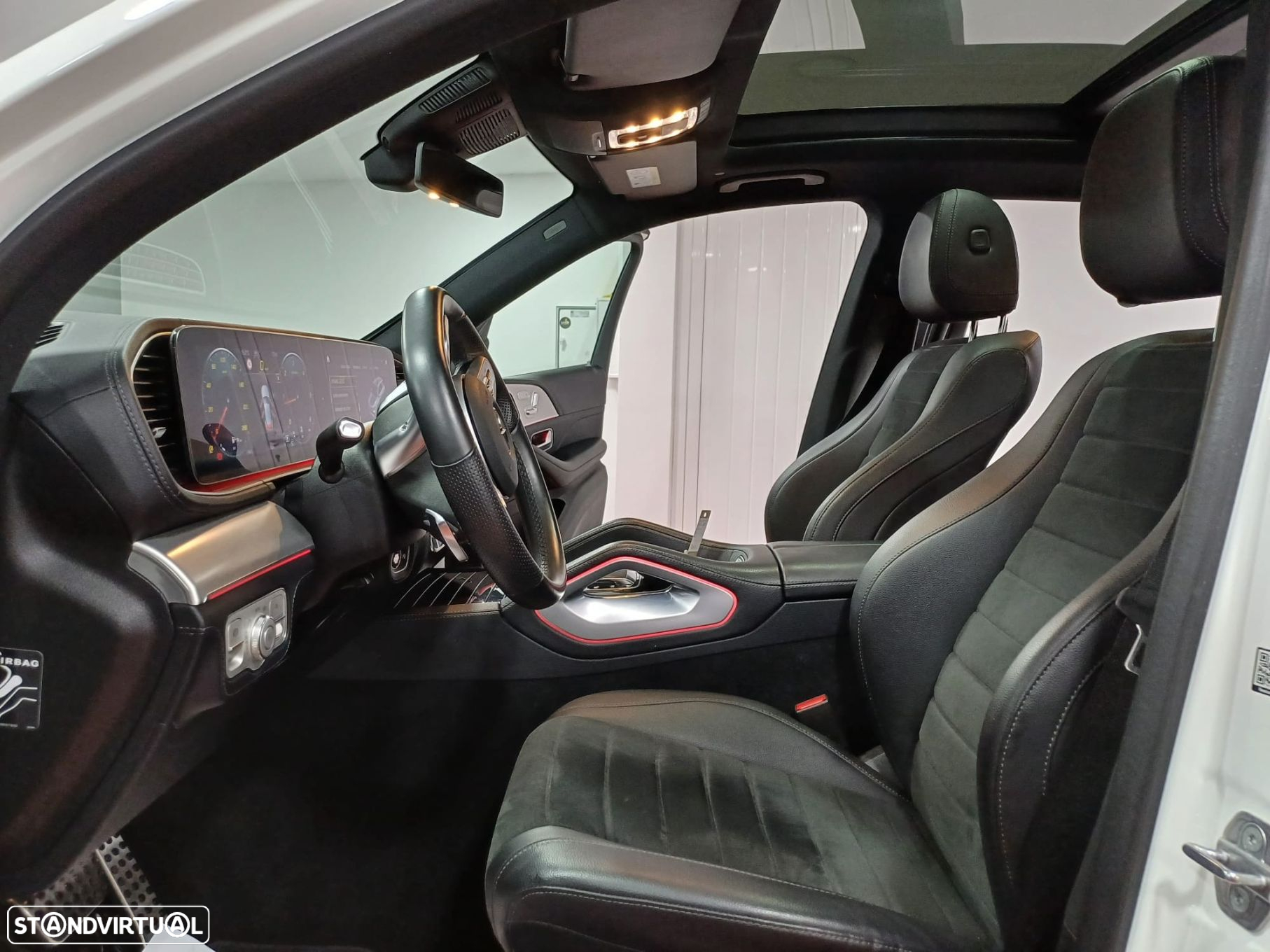 Mercedes-Benz GLE 300 d 4Matic - 10