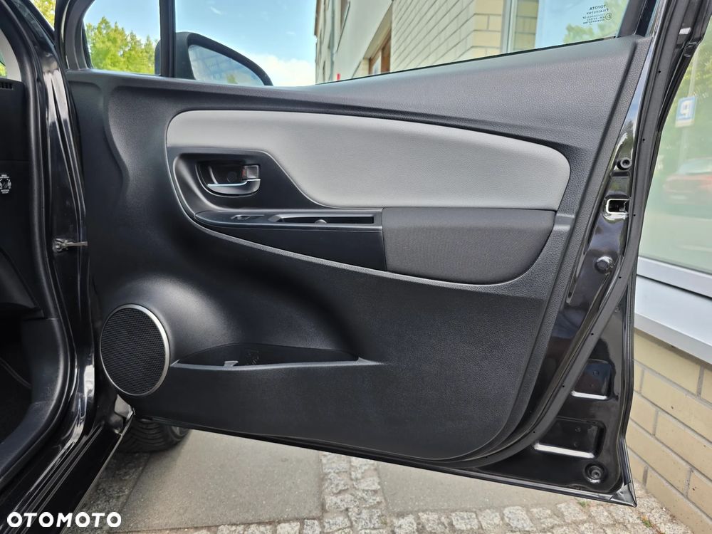 Toyota Yaris 1.33 VVT-i Edition-S - 23